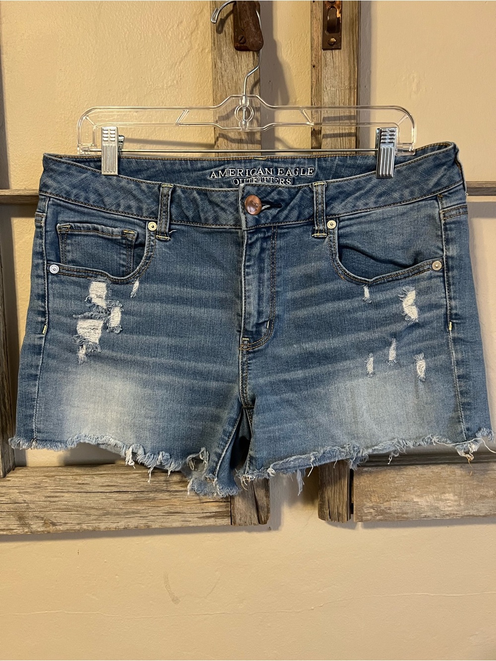American Eagle Outfitters Blue Distressed Frayed Hem Jean Shorts